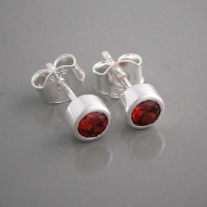 Ohrstecker Silber rot